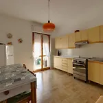 شقة Only 100 Meters From The Sea